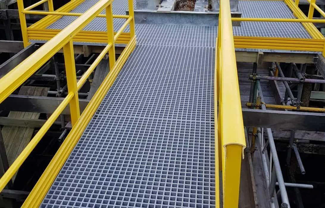 FRP Grating used in industrial platform for anti-corrosion applications FRP Grating used in industrial platform for anti-corrosion applications